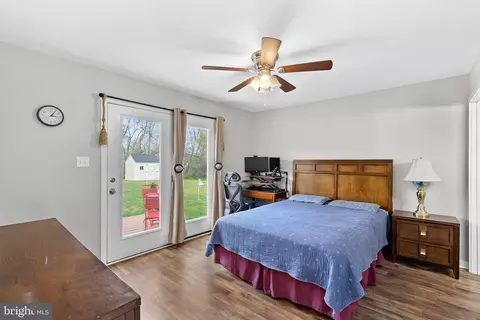 Bedroom - 194 Craig St, Mount Jackson, VA 22842 photo 1 of 6