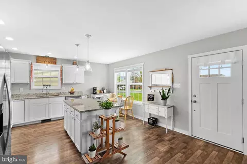 Other - 194 Craig St, Mount Jackson, VA 22842 photo 6 of 11