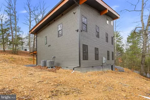 Exterior - 1034 Greenview, Basye, VA 22810 photo 8 of 12
