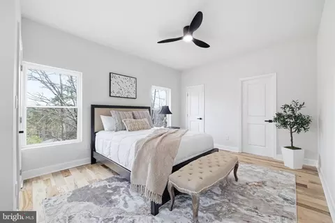 Bedroom - 1034 Greenview, Basye, VA 22810 photo 3 of 10