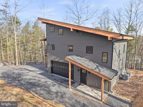 Exterior - 1034 Greenview, Basye, VA 22810 photo 10 of 12