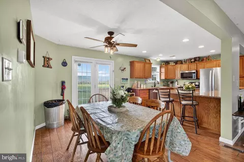 Dining - 8570 S Middle Rd, Mount Jackson, VA 22842 photo 1 of 1