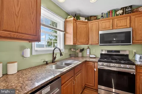 Kitchen - 8570 S Middle Rd, Mount Jackson, VA 22842 photo 5 of 5