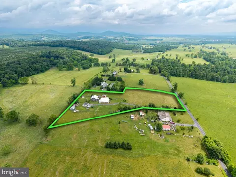 867 Kibler Rd, Quicksburg, VA 22847