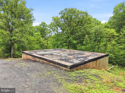 Exterior - 549 Mountain Laurel Dr, Mount Jackson, VA 22842 photo 6 of 6