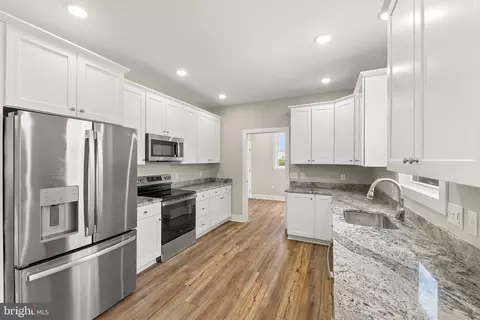Kitchen - 1611 Pleasant Vw, Mount Jackson, VA 22842 photo 1 of 4