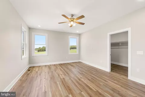 Bedroom - 1611 Pleasant Vw, Mount Jackson, VA 22842 photo 1 of 3