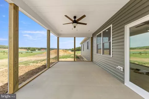 Exterior - 1611 Pleasant Vw, Mount Jackson, VA 22842 photo 1 of 10