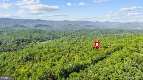 View/Area - 513 Straton, Basye, VA 22810 photo 2 of 4