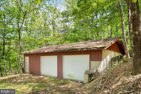 Exterior - 513 Straton, Basye, VA 22810 photo 7 of 11
