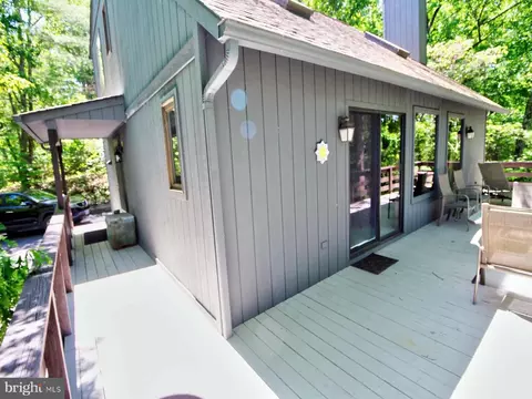 Exterior - 159 Richmon Rd, Basye, VA 22810 photo 1 of 3