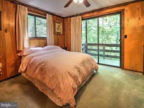 Bedroom - 159 Richmon Rd, Basye, VA 22810 photo 1 of 5
