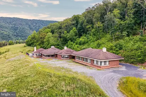 895 Fishers Rd, Toms Brook, VA 22660