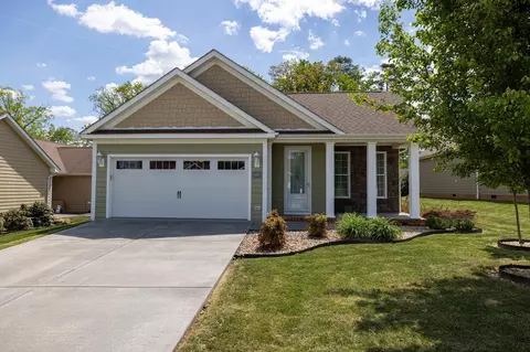 1017 Sun Poppy Ct, Woodstock, VA 22664