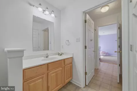Entry Way - 139 Maple Ave, Mount Jackson, VA 22842 photo 6 of 8