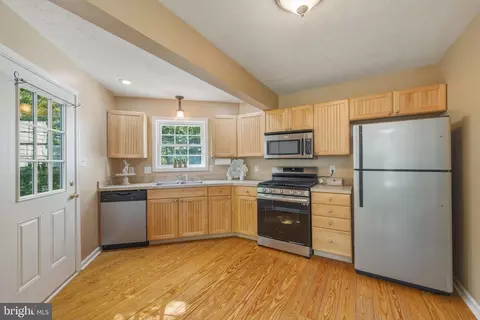Kitchen - 139 Maple Ave, Mount Jackson, VA 22842 photo 1 of 1
