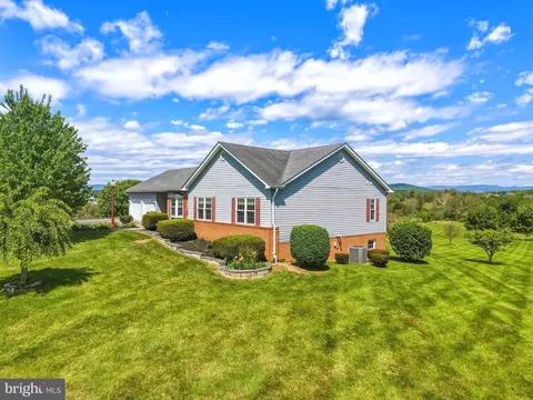 291 Beaver Ln, Mount Jackson, VA 22842