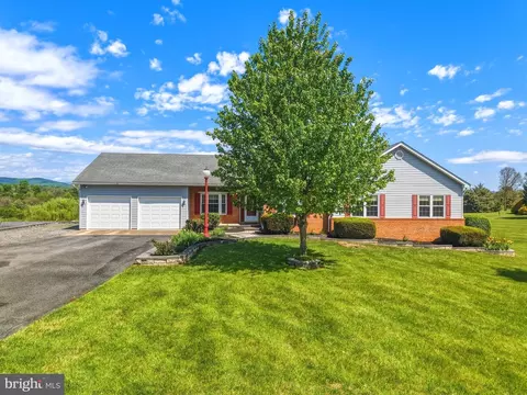 291 Beaver Ln, Mount Jackson, VA 22842