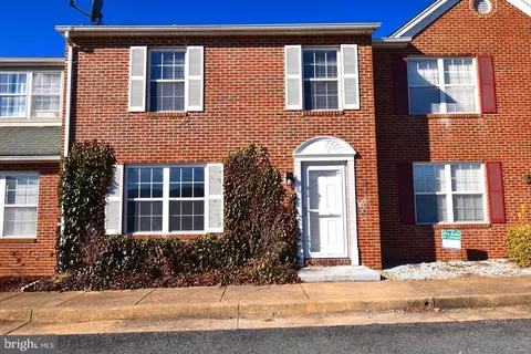 1180 Hisey Ave, Woodstock, VA 22664