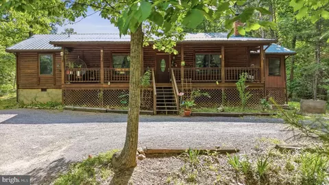417 Ironwood Rd, Mount Jackson, VA 22842