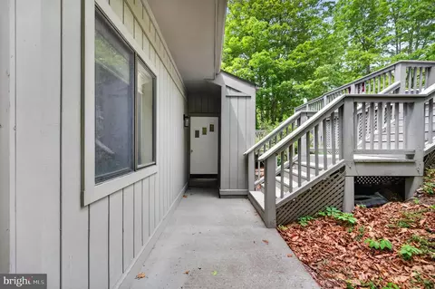 Entry Way - 404 Spitz Ln # B, Basye, VA 22810 photo 1 of 1
