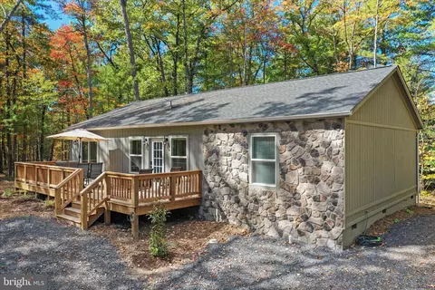 598 Crab Apple Rd, Mount Jackson, VA 22842