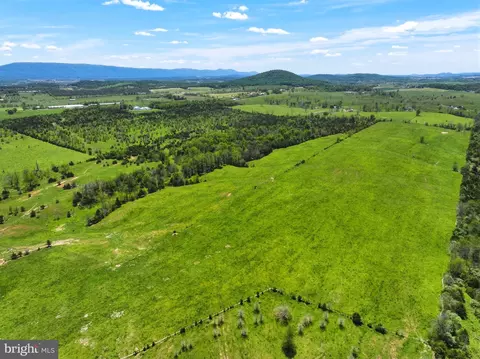 0 Middle Rd, Mount Jackson, VA 22842