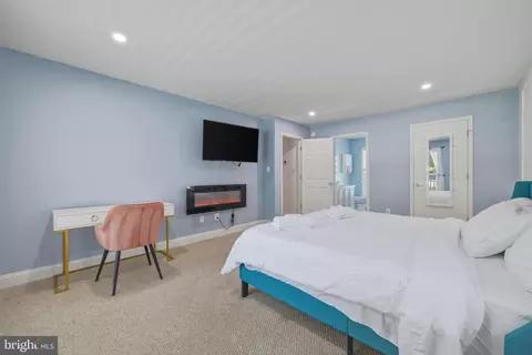 Bedroom - 671 Willow Ln, Mount Jackson, VA 22842 photo 2 of 9