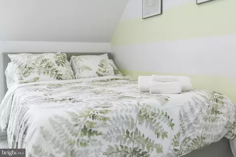 Bedroom - 671 Willow Ln, Mount Jackson, VA 22842 photo 8 of 9