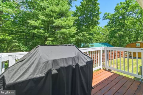 Exterior - 671 Willow Ln, Mount Jackson, VA 22842 photo 7 of 12