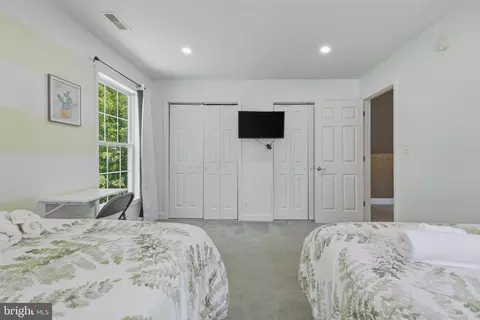 Bedroom - 671 Willow Ln, Mount Jackson, VA 22842 photo 9 of 9