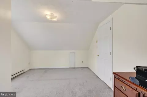 Bedroom - 5821 Robin St, Mount Jackson, VA 22842 photo 3 of 4