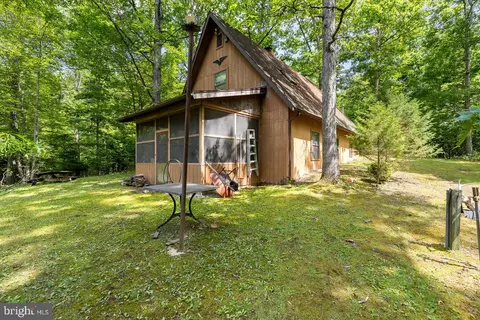 Exterior - 1499 Buggy Ridge Rd, Mount Jackson, VA 22842 photo 2 of 7