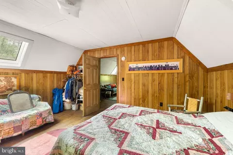 Bedroom - 1499 Buggy Ridge Rd, Mount Jackson, VA 22842 photo 5 of 5