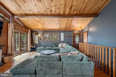 Living - 116 Palmer Rd, Basye, VA 22810 photo 2 of 2