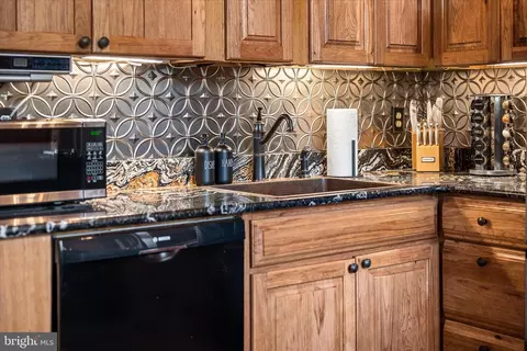 Kitchen - 116 Palmer Rd, Basye, VA 22810 photo 3 of 3