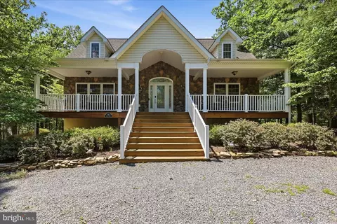 Exterior - 226 Early Dr, Basye, VA 22810 photo 5 of 23