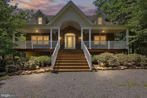 Exterior - 226 Early Dr, Basye, VA 22810 photo 22 of 23