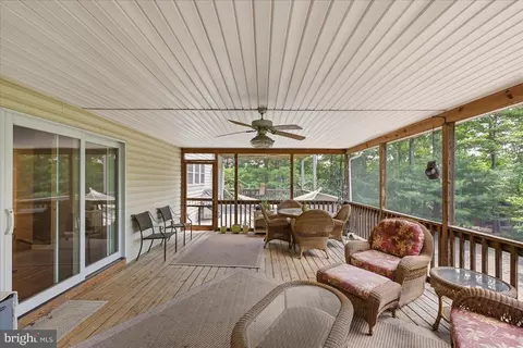 Exterior - 226 Early Dr, Basye, VA 22810 photo 14 of 23