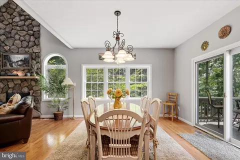 Dining - 226 Early Dr, Basye, VA 22810 photo 1 of 2