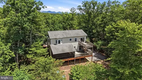 Exterior - 226 Early Dr, Basye, VA 22810 photo 20 of 23