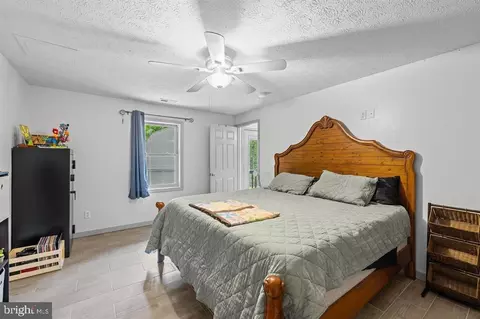 Bedroom - 88 Pin Oak, Mount Jackson, VA 22842 photo 7 of 7