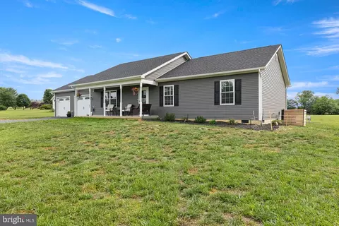 143 Meadow Dr, Edinburg, VA 22824