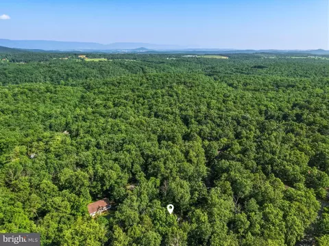 View/Area - 272 Willow Ln, Mount Jackson, VA 22842 photo 5 of 10