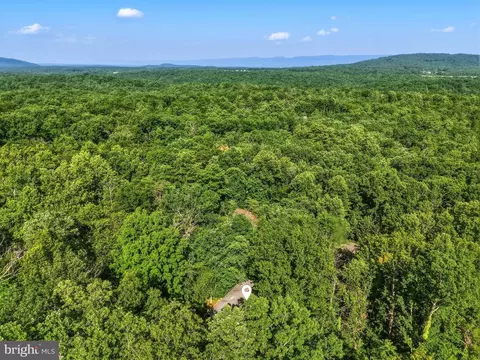 View/Area - 272 Willow Ln, Mount Jackson, VA 22842 photo 9 of 10