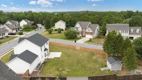View/Area - 677 Dellinger Dr, Strasburg, VA 22657 photo 14 of 14