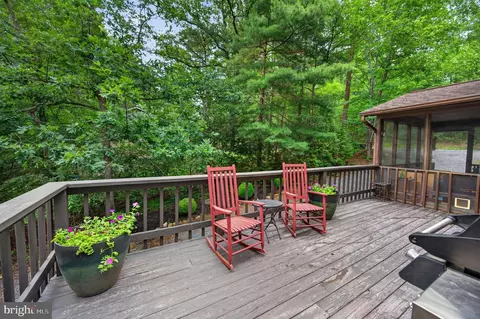 155 Beech, Mount Jackson, VA 22842 photo 14