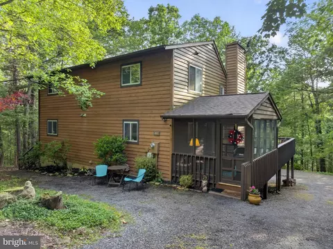 155 Beech, Mount Jackson, VA 22842 photo 3