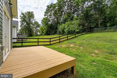 Exterior - 6127 Moore Ave, Mount Jackson, VA 22842 photo 21 of 25