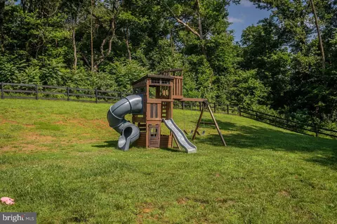 Exterior - 6127 Moore Ave, Mount Jackson, VA 22842 photo 11 of 11
